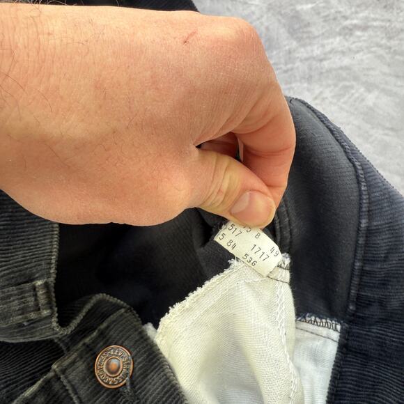 Men's Vintage 80's Levi's Faded Black Cords Corduroy Bootcut Pants Sz 34 x 32 - Picture 8 of 13